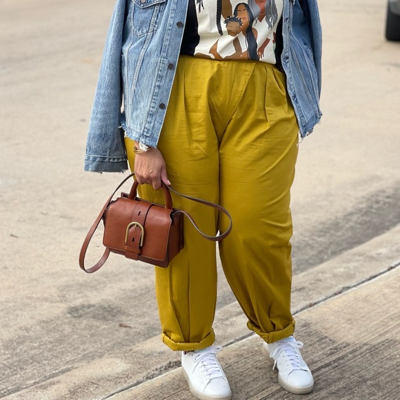 Pleated Pull-on Pants - Picture 8 of 8